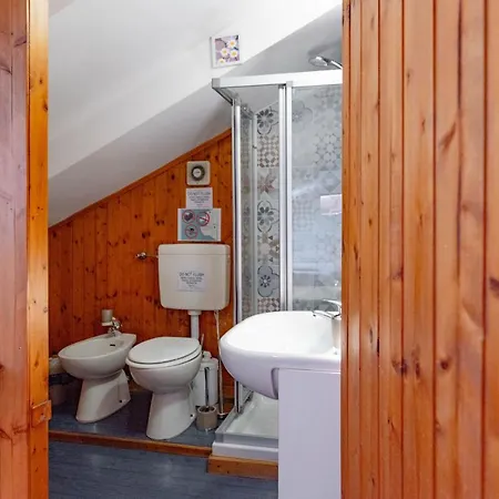 Lägenhet Nella Casa Del Pittore